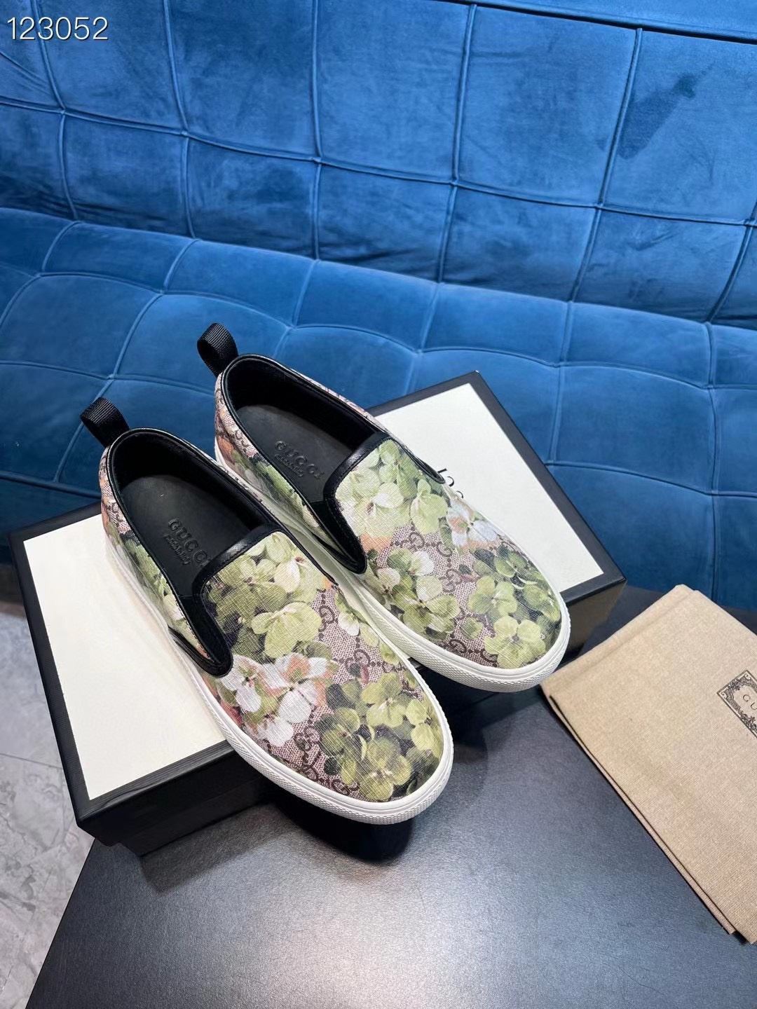 Gucci Low Shoes